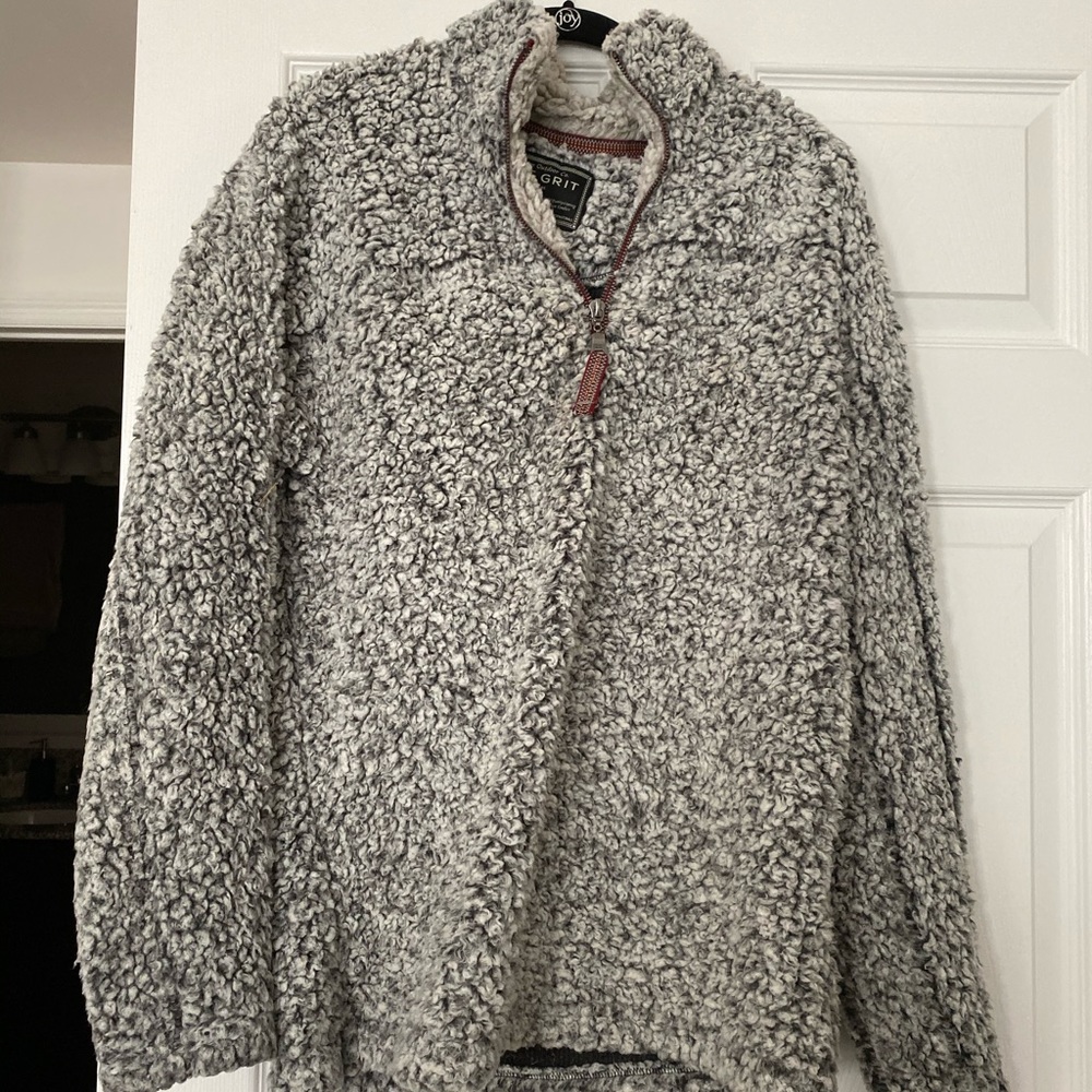 True grit grey pullover
